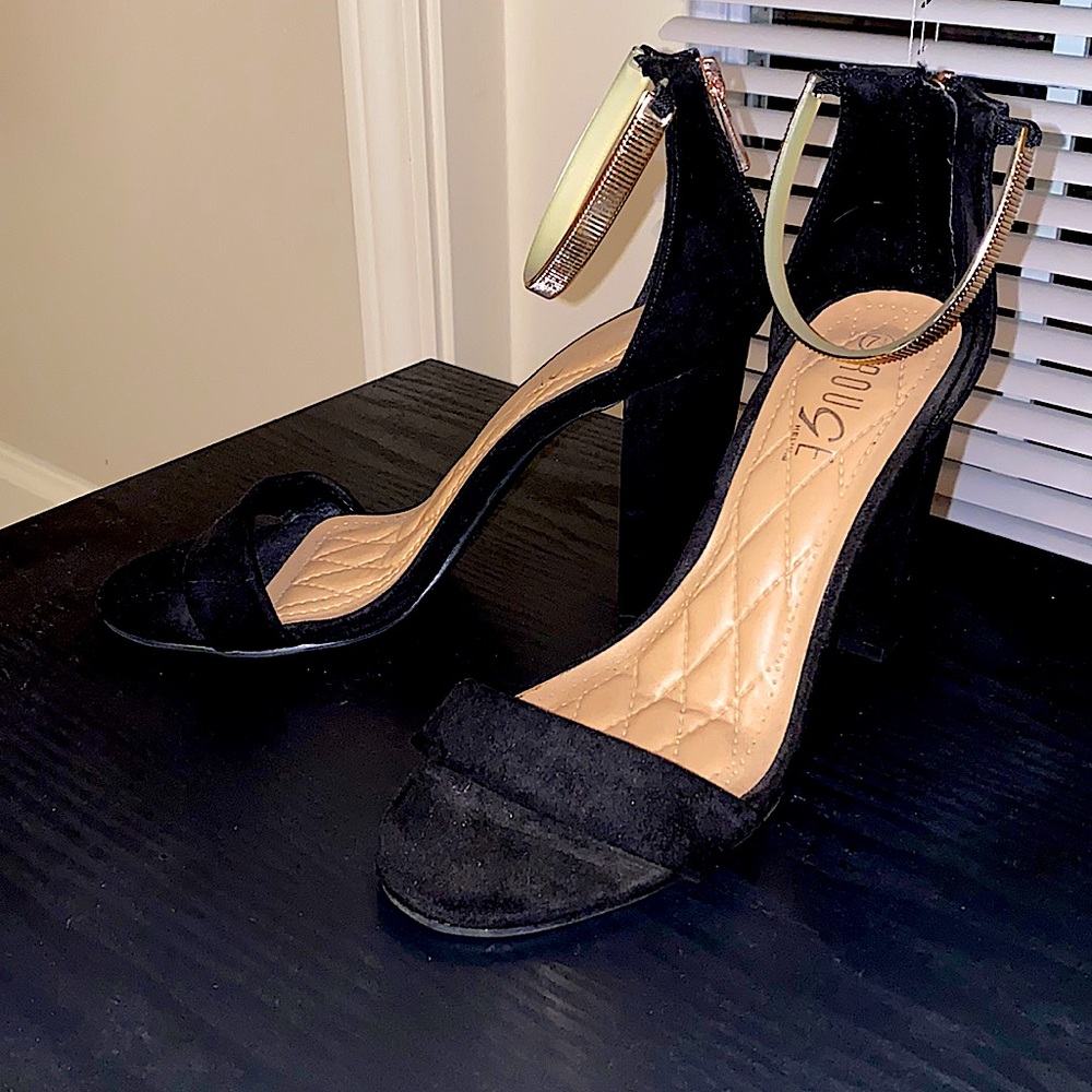 Black 5” Open Toe Heels Size 7 1/2 zipper in the back.